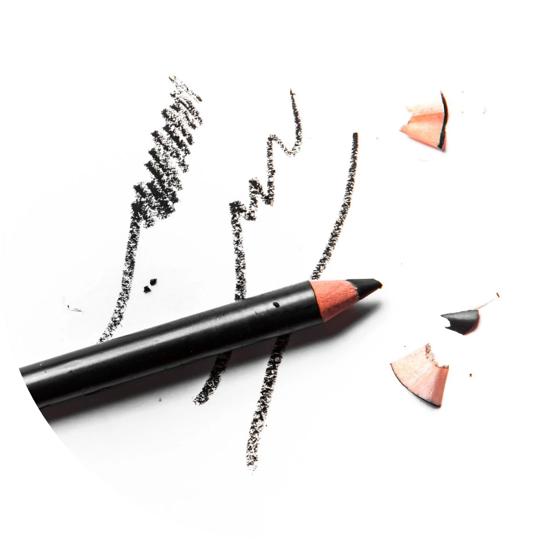 أقلام كحل العيون