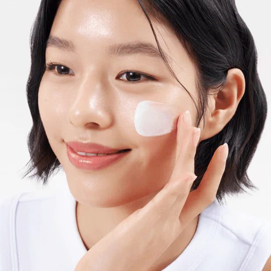 Abib Sedum Hyaluron Sunscreen Watery Tube SPF50+ PA++++ – 50ml |  أبـيب كريم واقي الشمس – أنبوب مائي سدوم هيالورون  SPF50+ PA++++ – 50 مل