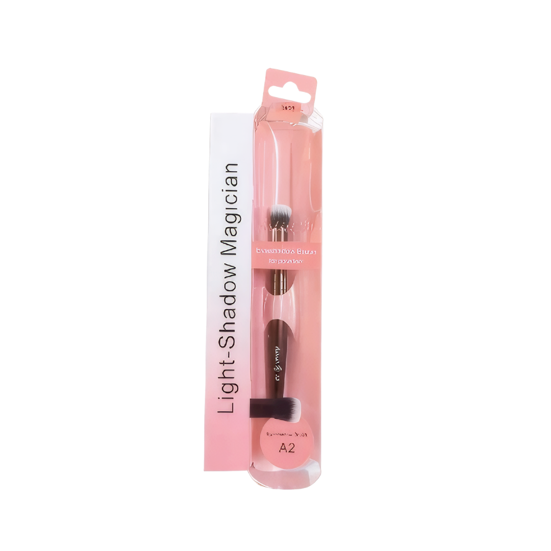 ARTIST 21 Eyeshadow Brush | ارتست 21 فرشاة اي شادو
