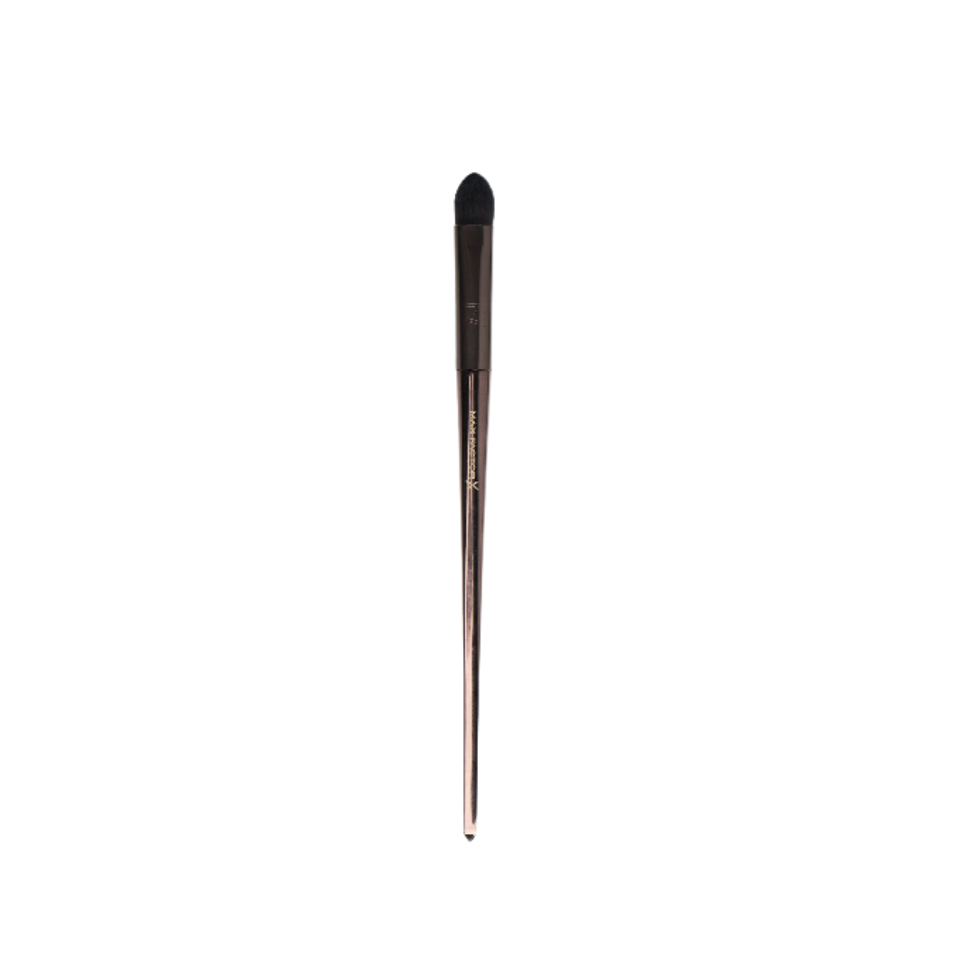 MAXFACTOR Concealer Blending Brush F8 | ماكس فاكتر فرشاة كونسيلر احترافية