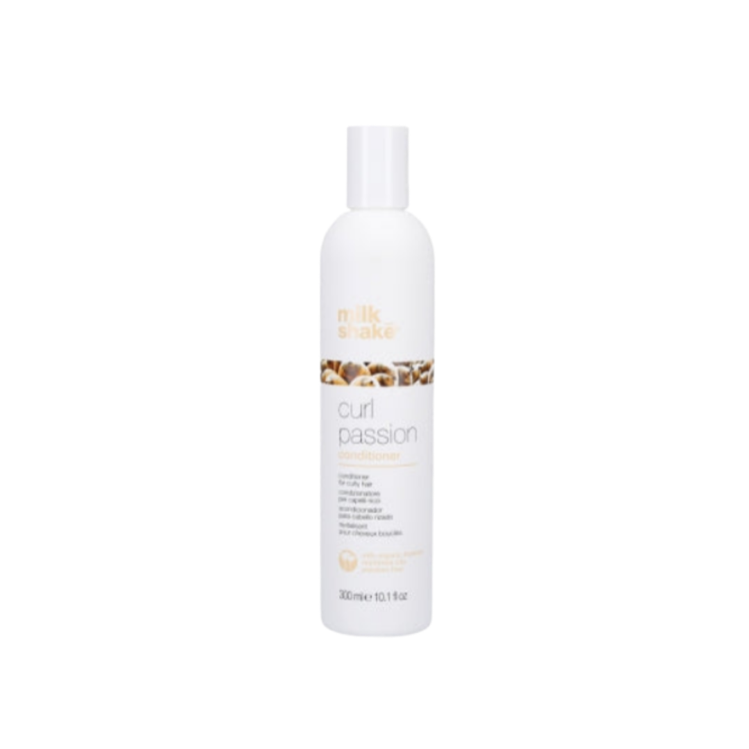 Milk Shake Curl Passion Conditioner For Curly Hair - 300ml | ميلك شيك بلسم للشعر الكيرلي - 300 مل