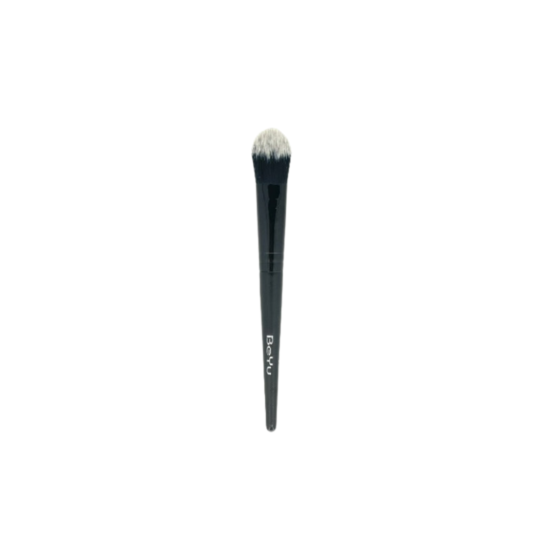 BeYu Flat Concealer Brush No. 008 | بيو فرشاة كونسيلر - رقم 008