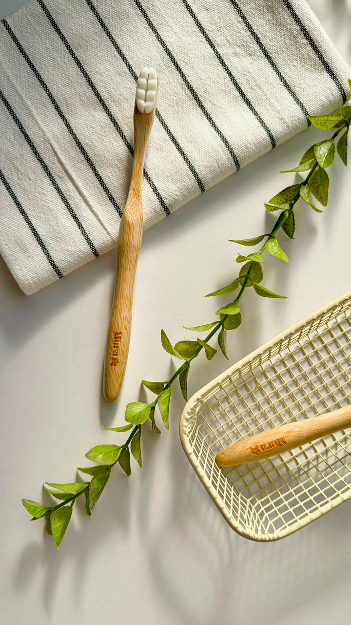 Mura Bamboo Toothbrush With Microfiber Bristles | مورا فرشة الاسنان بشعيرات مايكروفايبر