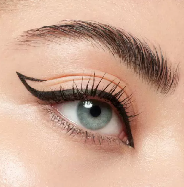 Catrice Eyeliner Calligraph pro Precise 20h Matte Liner -010 Intense Black | كاتريس قلم تحديد عيون جل عالي الدقة يدوم لمدة 20 ساعة مقاوم للماء رقم. 010 - شديد السواد