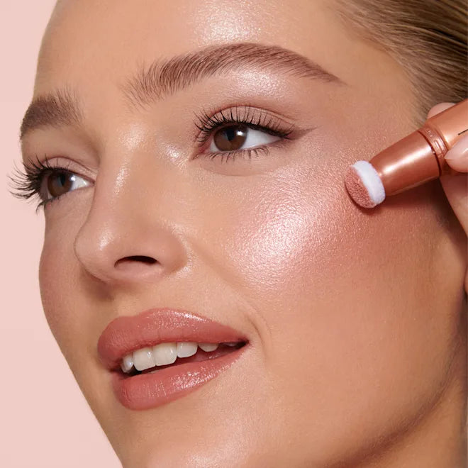 Charlotte Tilbury Beauty Light Wand - 12ml | شارلوت تلبوري بلاشر وهايلايتر سائل - 12 مل