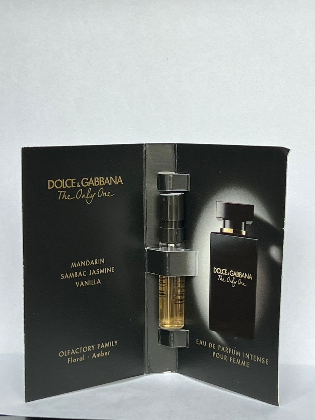 DOLCE & GABBANA Sample  the only one Intense - 1.5ml | عينة عطر دولتشي آند غابانا ذا اونلي وان انتينز نسائي - 1.5 مل