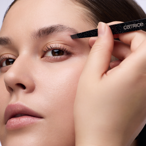 Catrice Magic Perfectors Tweezer Pinzette | ملقط ماجيك #3