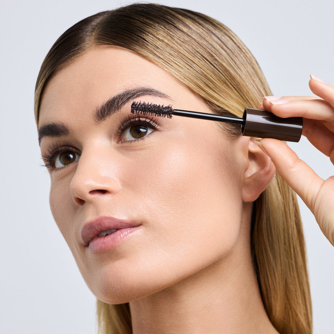 Gosh Boombastic Crazy 005 + Matte Eye Liner 014 Brown | جوش ماسكارا رومباستيك كرازي #5