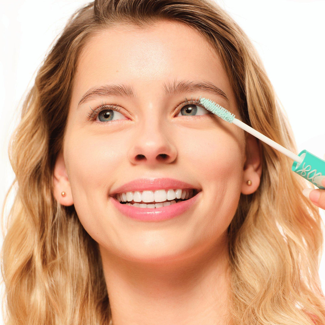 Essence Lash Princess Mascara Primer Extra Length & Volume | ايسنس برايمر للرموش للكثافة و الطول