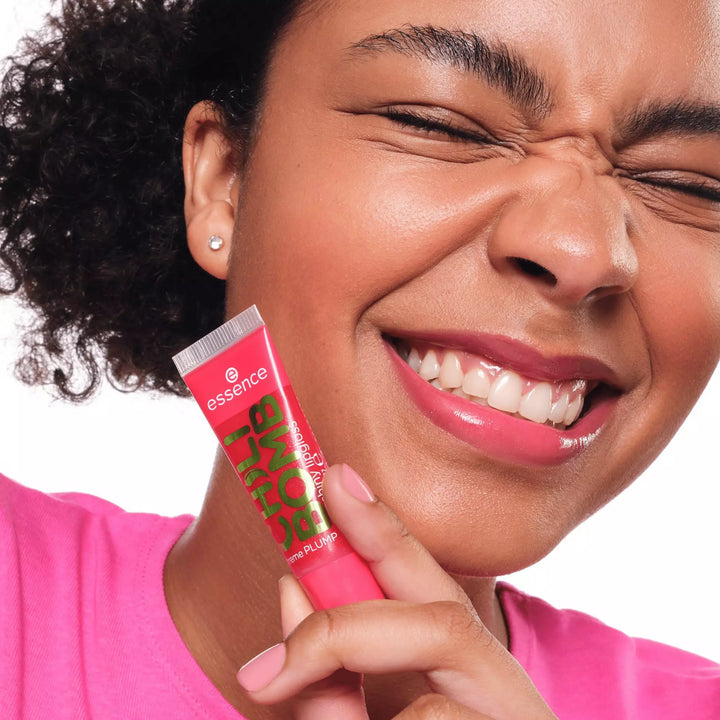 Essence Chili Bomb Shiny Lipgloss - 10ml| ايسنس غلوس شفاه -10 مل