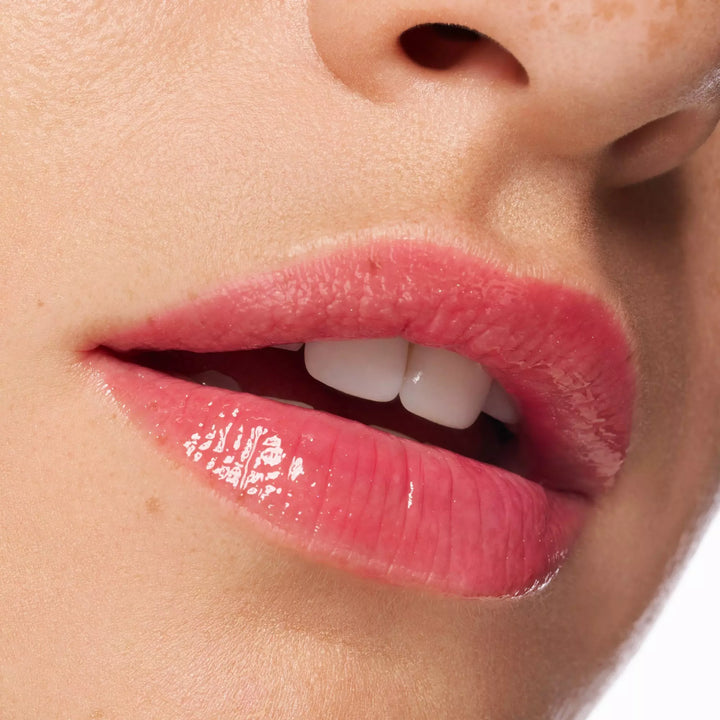 Essence Chili Bomb Shiny Lipgloss - 10ml| ايسنس غلوس شفاه -10 مل