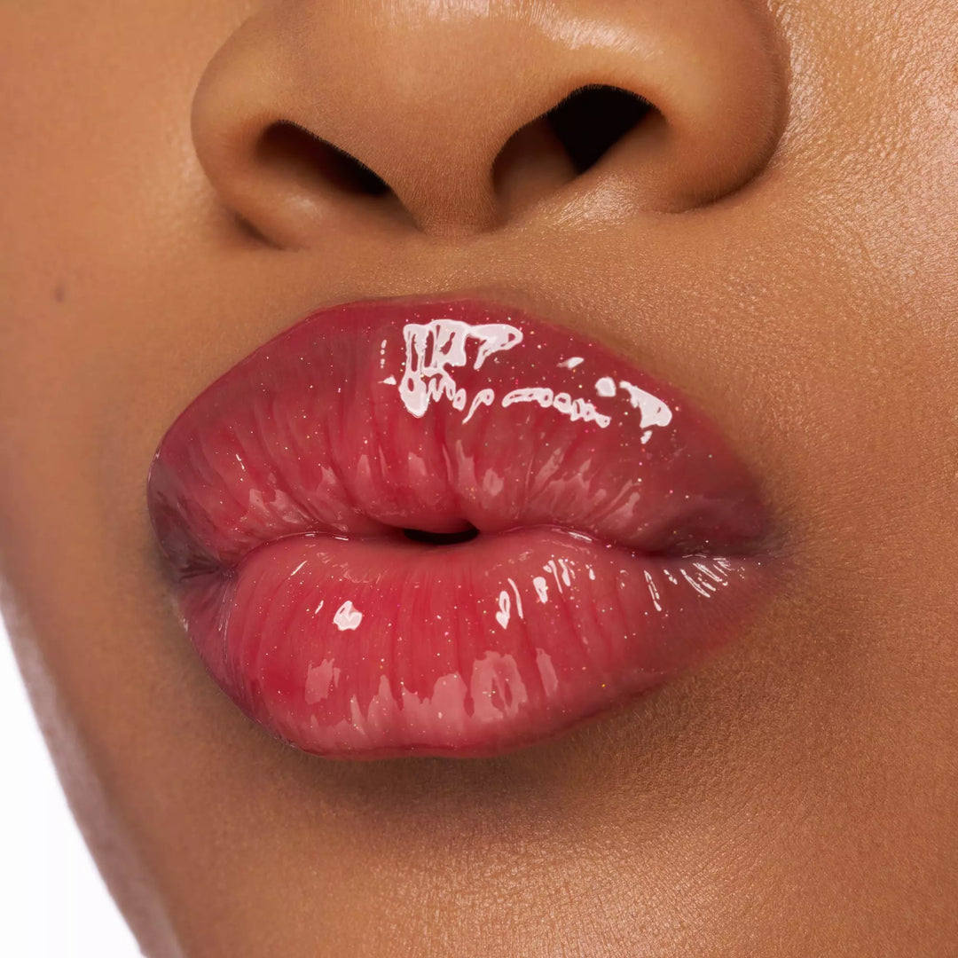 Essence Chili Bomb Shiny Lipgloss - 10ml| ايسنس غلوس شفاه -10 مل