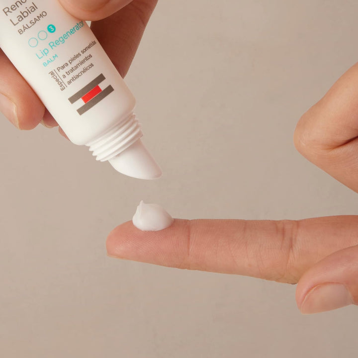 ISDIN Acniben Repair Labial Renewal Balm - 10ml | ازدن  بلسم مجدد للشفاه - 10 مل