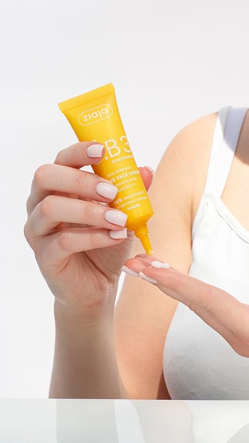 ziaja Vitamin C.B3 Niacinamide Skin Renewal Active Face Serum - 30ml | جايا سيروم الوجه لتجديد البشرة – 30 مل