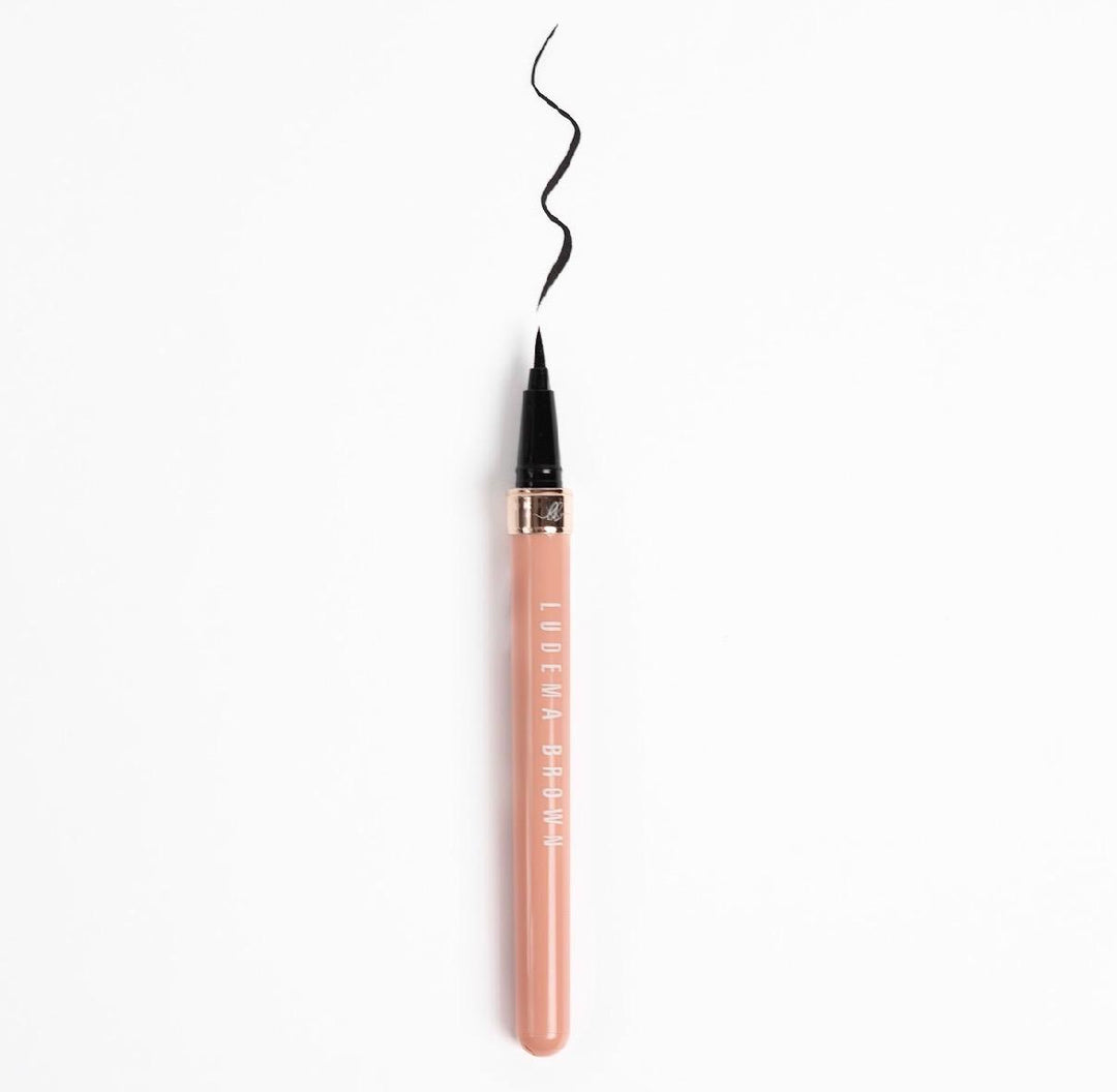 LUDEMA BROWN Liquid Eyeliner Waterproof&24 H Wear Intense Colours & Effects - 0.6ml | لوديما براون اي لاينر مقاوم للماء - 0.6 مل