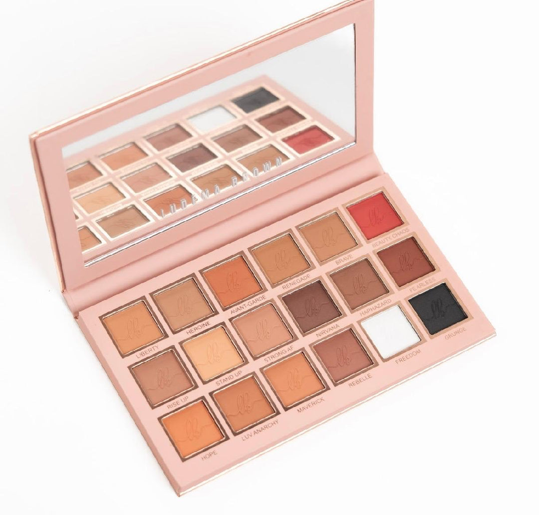 LUDEMA BROWN Face Palette 18 Color Eyeshadow - 18*1g | لوديما براون باليت ظلال عيون 18 لون - 1 غرام
