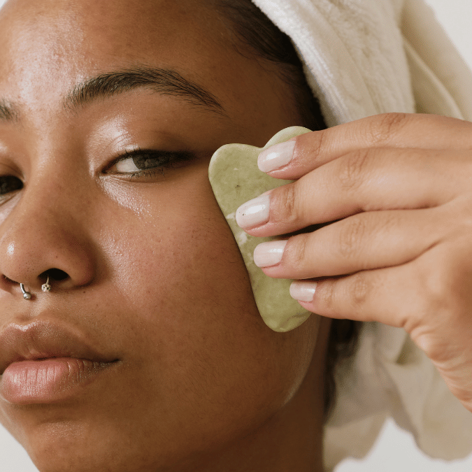 Mura jade Stone Gua Sha | مورا حجر مساج الوجه كوا شا