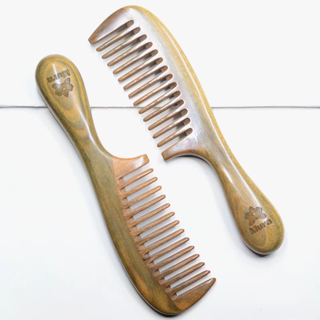 Mura Sandal Wood Hair Comb | مورا مشط الشعر من خشب الصندل العطري