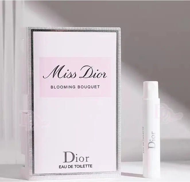 Dior Sample Miss dior blooming - 1 ML | ديور عينة عطر مس ديور بلومينغ بوكيه للنساء - 1 مل