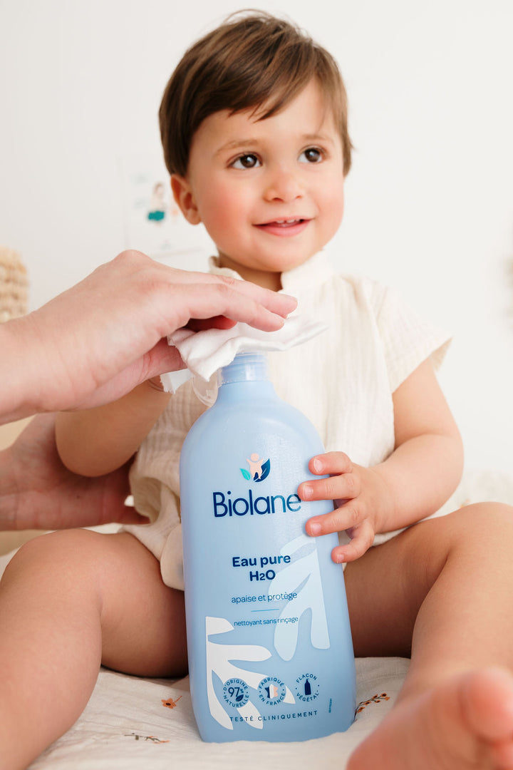 Biolane Pure H2O Eau Pure - 350mL | بيولان بيور– ماء نقي لتنظيف البشرة – 350 مل