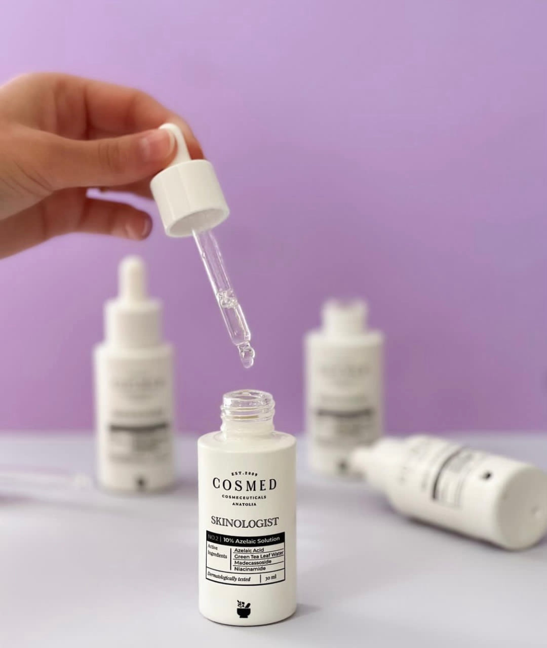Cosmed Skinologist %10 Azelaic Solution - 30ml  | كوزميد سيروم ازليك اسيد 10% - 30 مل