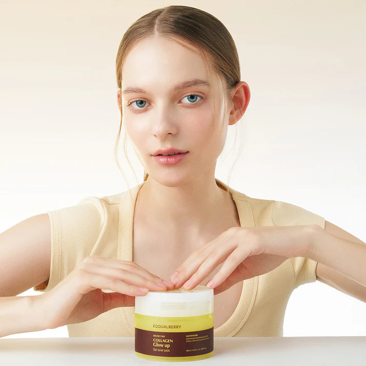 EQQUALBERRY - Collagen Glow Up Gel Toner Pads - 140ml | إيكوال بيري – تونر جل بقطع الكولاجين لإشراقة البشرة – 140 مل