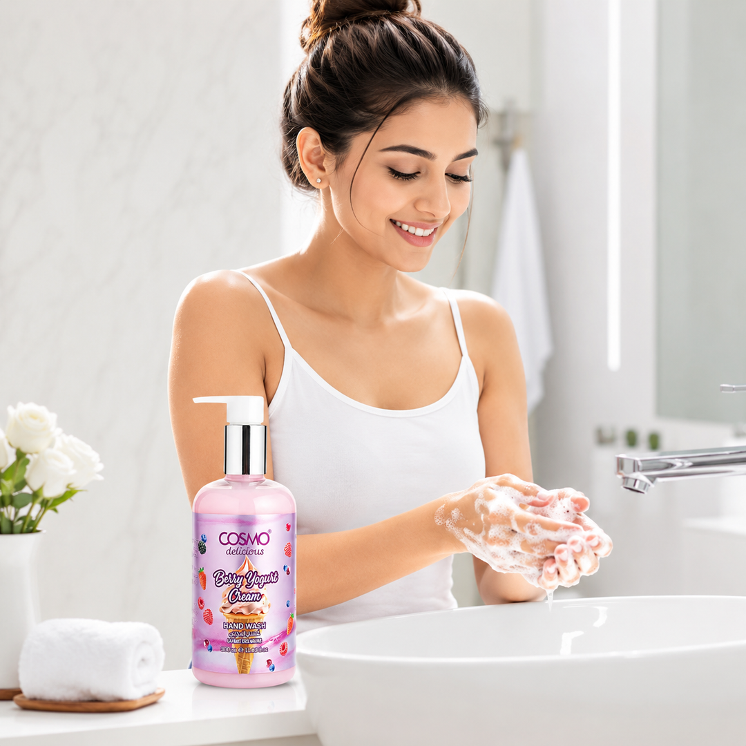 Cosmo Berry Yogurt Cream Hand Wash - 380ml | كوزمو غسول لليدين برائحة التوت والزبادي - 380 مل
