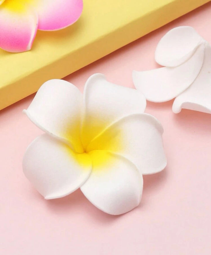 White Rose Hair Clips - 2pcs | مشابك شعر - 2 قطعة