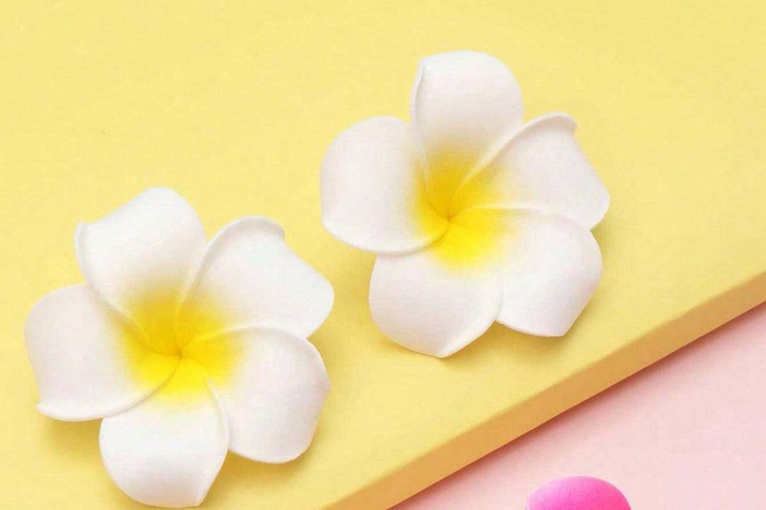 White Rose Hair Clips - 2pcs | مشابك شعر - 2 قطعة