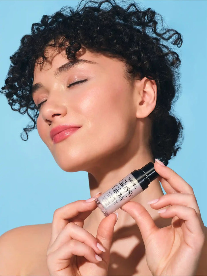Pastel Makeup To Skincare Glassy Glow Skin Serum - 14.4 - 30ml |باستيل ميك أب تو سكن كير سيروم جلاسي جلو للبشرة - 14.4 - 30 مل