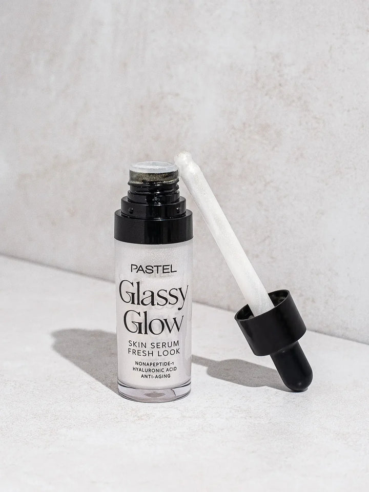 Pastel Makeup To Skincare Glassy Glow Skin Serum - 14.4 - 30ml |باستيل ميك أب تو سكن كير سيروم جلاسي جلو للبشرة - 14.4 - 30 مل