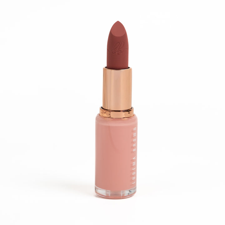 LUDEMA BROWN Matte Lipstick - 3.8 g | لوديما براون احمر شفاه مات - 3.8 غ