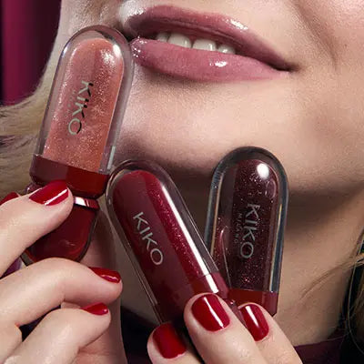 KIKO Flirt Alert Mini Kisses Maxi Shine Kit 3D Hydra Lip Gloss - 3 × 3.5ml |كيت كيكو ميني غلوس للشفاه  – 3 × 3.5 مل