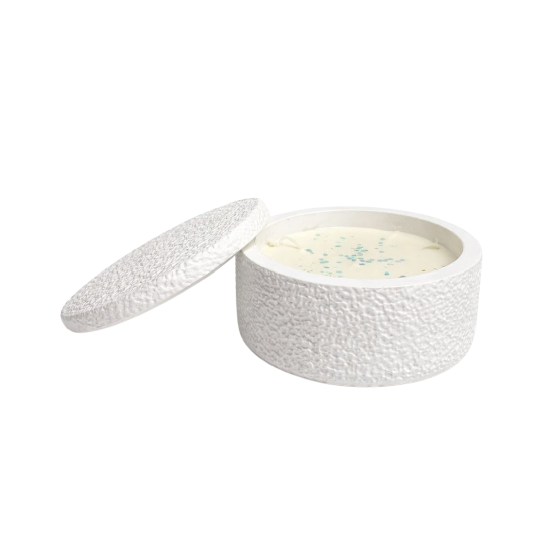 LAMSA scented candle 275g in handcrafted white concrete container with lid and three visible wicks