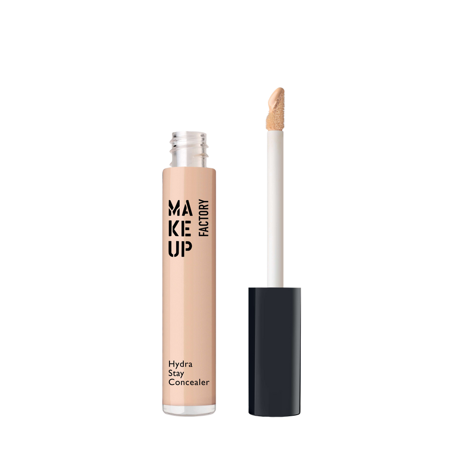 MAKE UP FACTORY Hydra Stay Concealer liquid concealer with doe-foot applicator and beige packaging