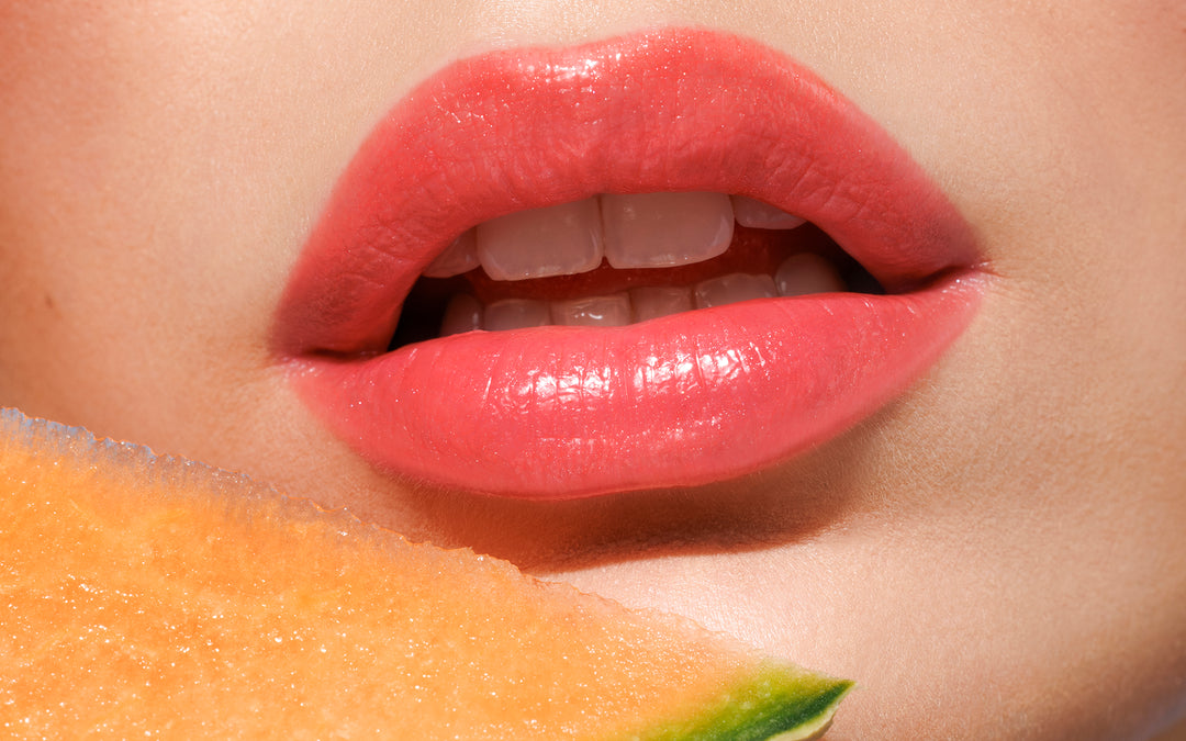 Pupa Pleasure Lip Oil Stylo - 2.5g | بوبا زيت شفاه مرطب ستيك – 2.5 غرام