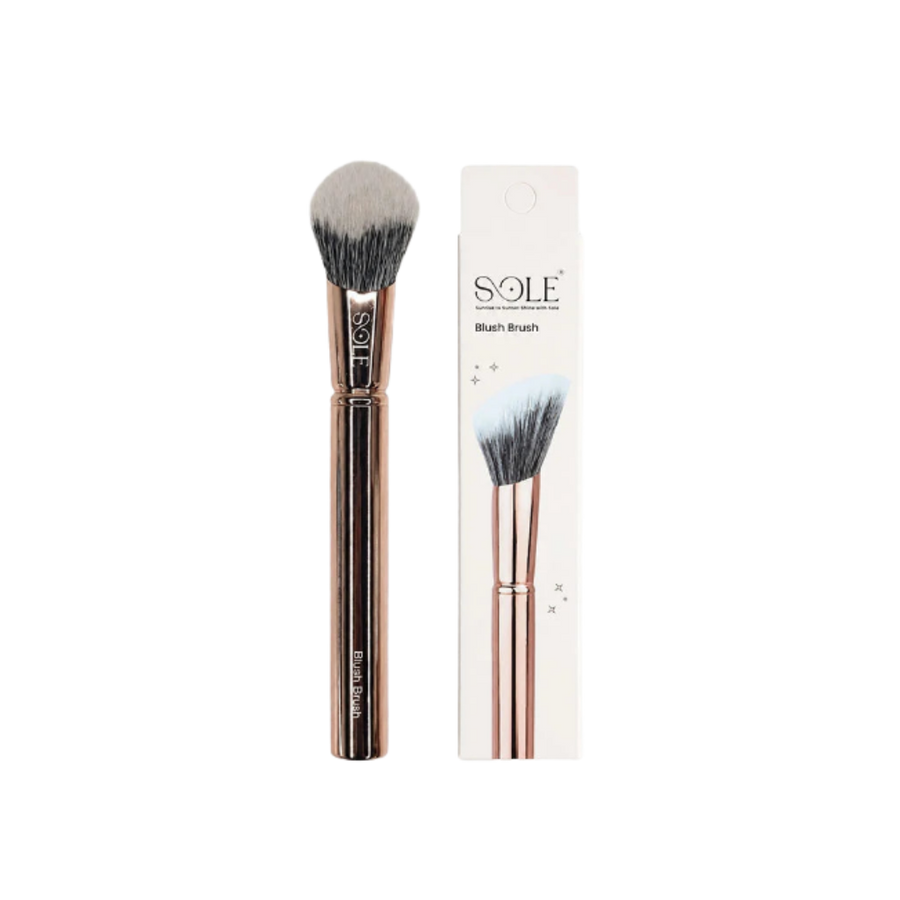 SOLE Blush Brush makeup brush with rose gold handle and white black bristles packaging