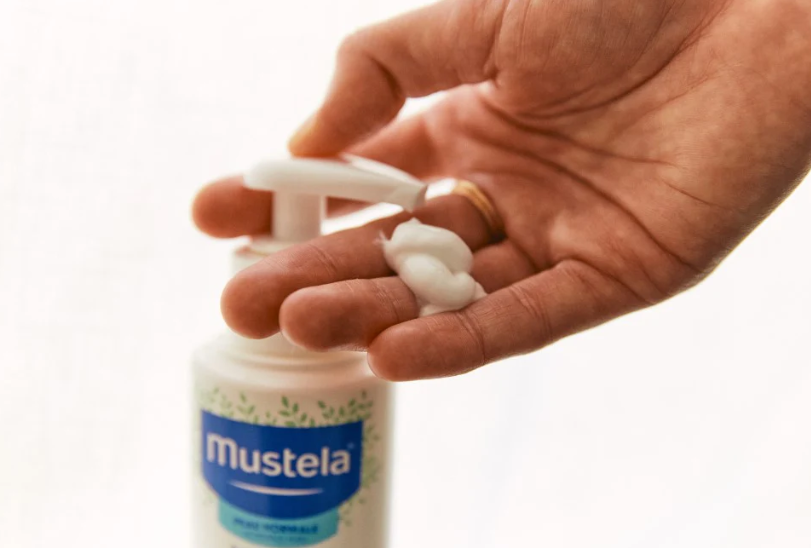 Mustela Hydra-Bebe Lait Corps Body Lotion - 300ml | موستيلا لوشن مرطب للأطفال - 300 مل