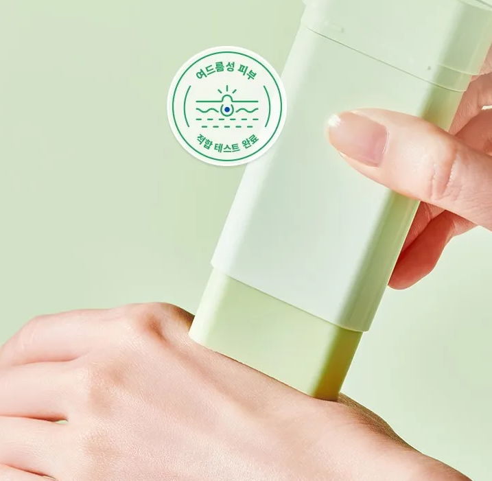 TOCOBO Cica Cooling Sun Stick - 18g | توكوبو ستيك واقي شمسي - 18 غرام