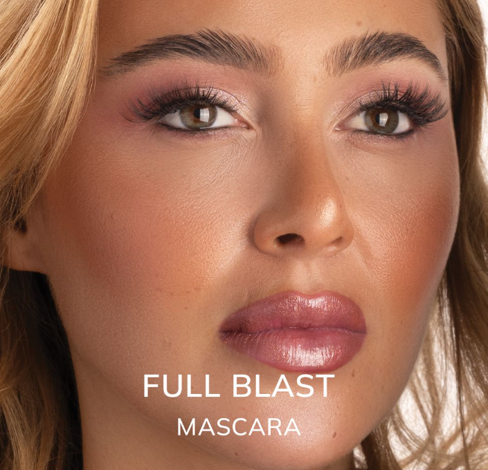 Farmasi Full Blast Mascara - 10ml | فارمسي ماسكارا مكثفة - 10 مل