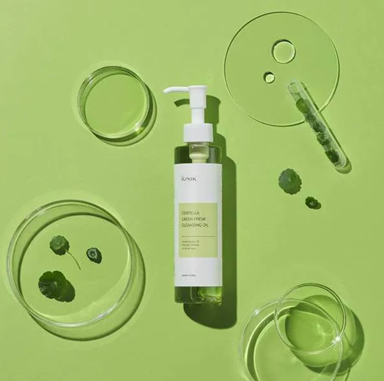 IUNIK Centella Green Fresh Cleansing Oil - 200ml | ايونيك غسول زيتي بالسينتيلا - 200 مل