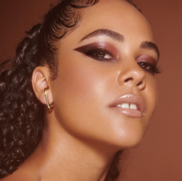Huda Beauty Naughty Palette - 16.8g | هدى بيوتي باليت اي شادو - 16.8 غرام