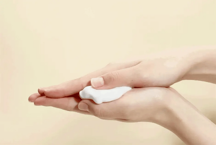 ROUND LAB Soybean Panthenol Cleanser - 150ml | راوند لاب غسول رغوي بمستخلص فول الصويا والبانتينول - 150 مل
