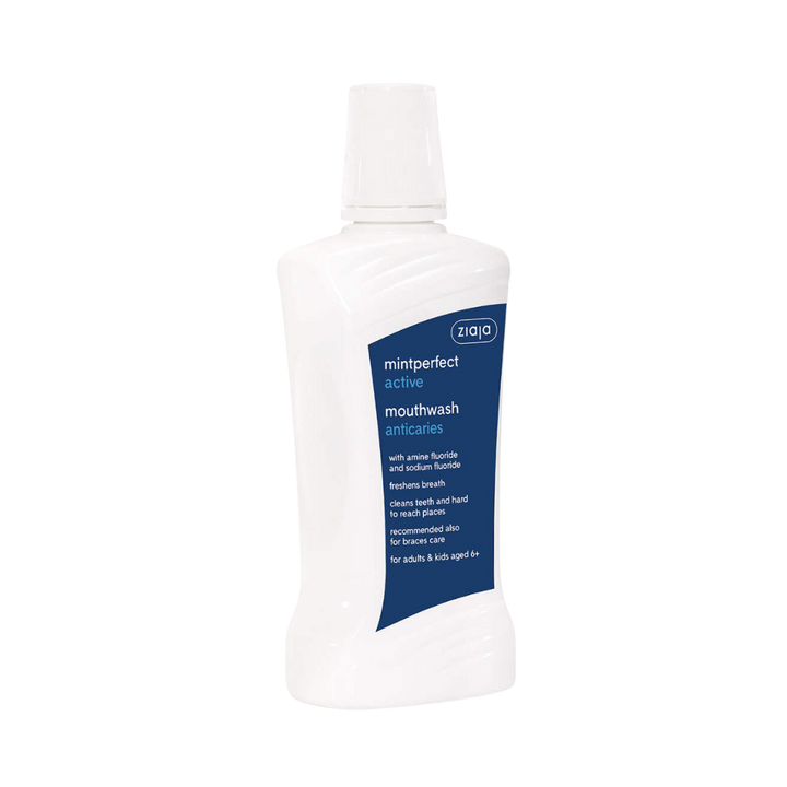 Ziaja Mintperfect Active anticaries mouthwash, 500 ml, white plastic bottle with blue label and screw cap.