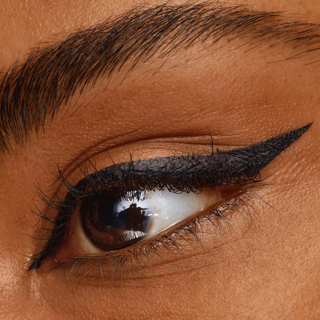 Catrice 24h Brush Liner No. 010 | كاتريس فرشاة لاينر تدوم 24 ساعة رقم 010