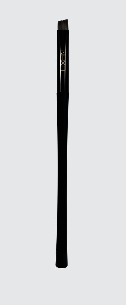 Nexo Angled Eyeliner Brush | نكسو فرشاة ايلاينر مائلة