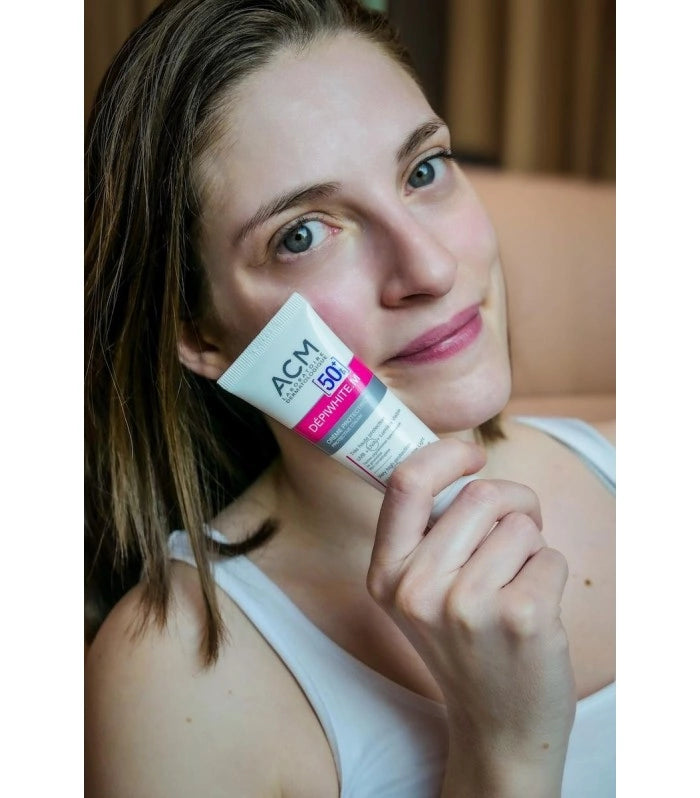ACM Dépiwhite M SPF50+ 40ml | اي سي ام كريم يحمي من الشمس و التصبغات مع حماية من الشمس  50 - 40 مل