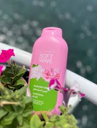 COSMALINE Shower Gel Gardenia Musk - 650ml | كوزمالين جل استحمام بالجاردينيا و المسك - 650 مل