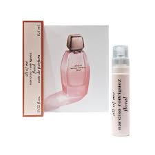 narciso rodriguez Sample  All Of Me 0.6ml | عينة نارسيسو رودريغيز عطر اول اوف مي للنساء 0,6 مل