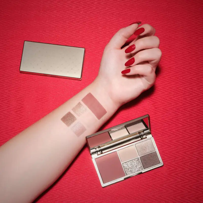 ARTDECO Illusion Palette for cheeks & eyes 1 x4.5g - 4.5g | ارديكو باليت  للعيون والخدود - 4.5غ